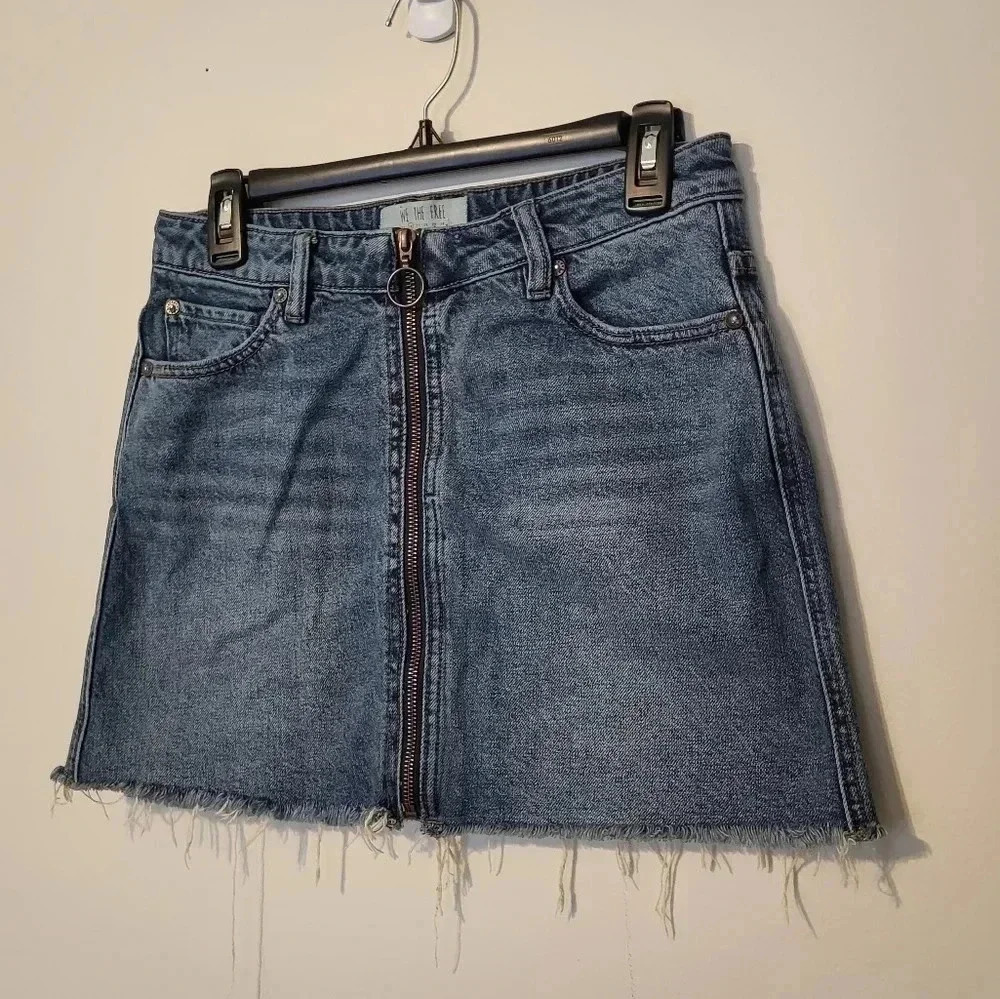 Free People We The Free Zip It Up Front Zipper Mini Denim Jean Skirt(26) - Picture 2 of 12